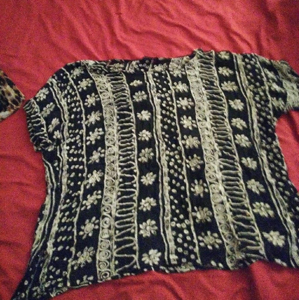 Women's Top